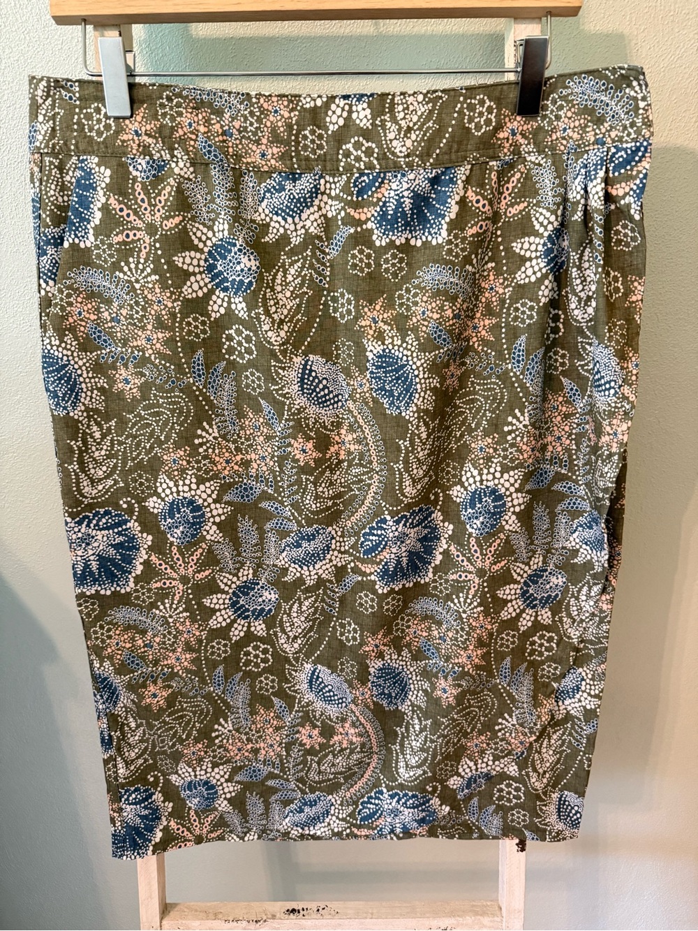 Rip Skirt Hawaii Olive Pink Blue Floral Pattern Wrap Skirt Size L Length 3